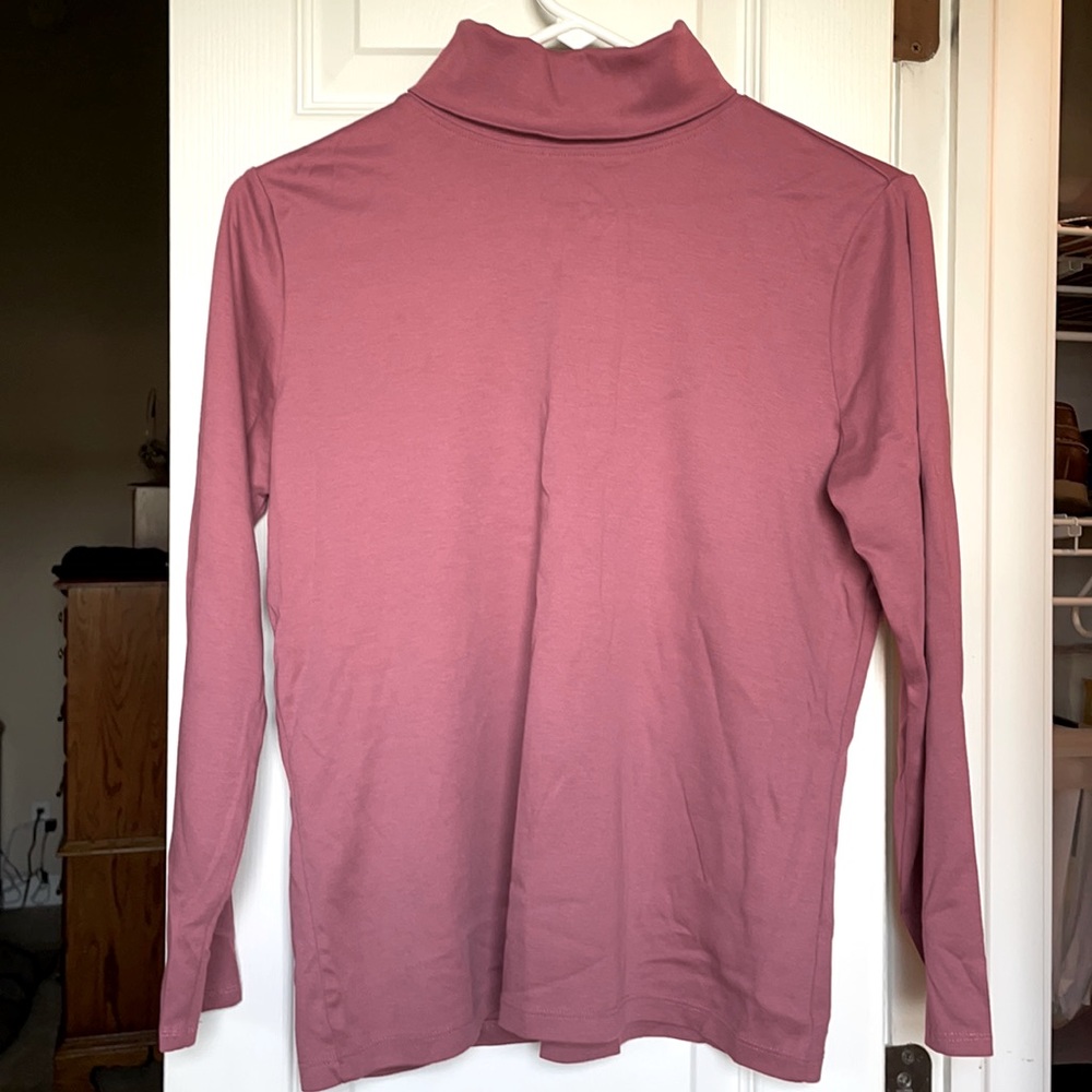 LL Bean turtleneck size M-Reg